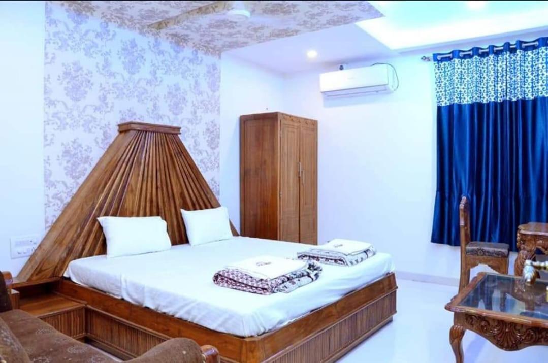 Hotel Shalimar Executive, Uran Islampur Peth  Exterior foto